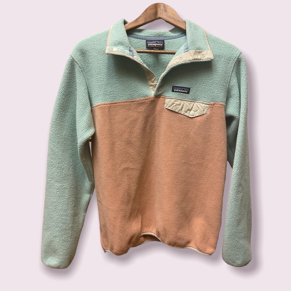 Women’s Size S Patagonia Synchilla Pullover Fleece